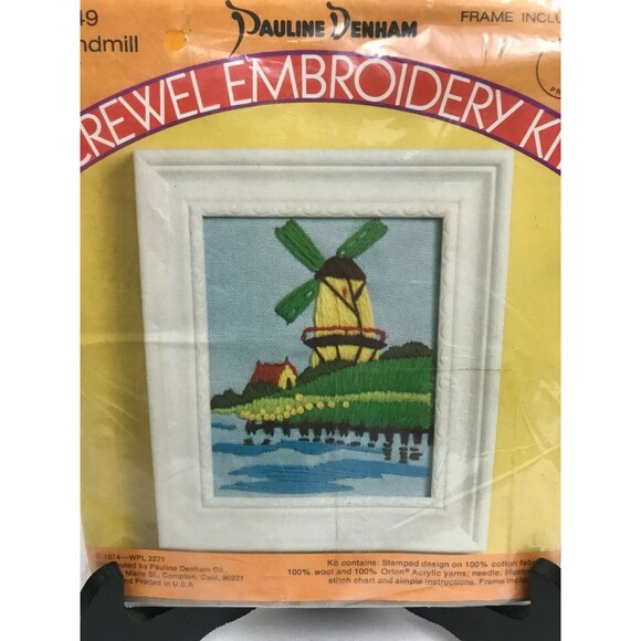 Vintage 1974 Pauline Denham Crewel Embroidery Needle Work Kit WINDMILL Frame - Picture 1 of 3